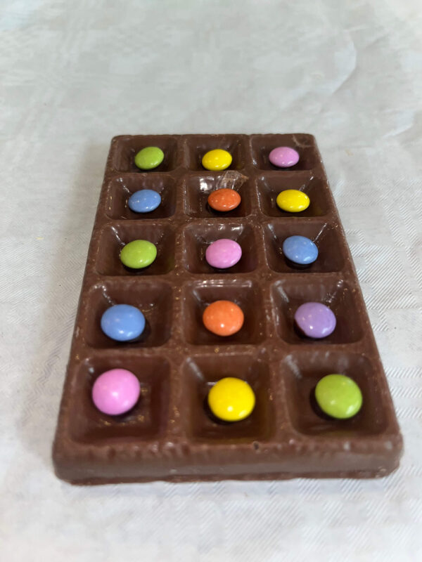 Milk chocolate smartie bar