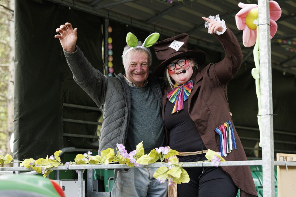 Leahy's Opn Farm April 25 B 32