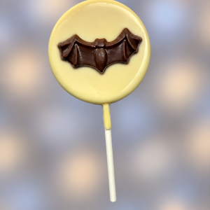 White Chocolate Lollipop with Spooky Milk Chocolate Bat